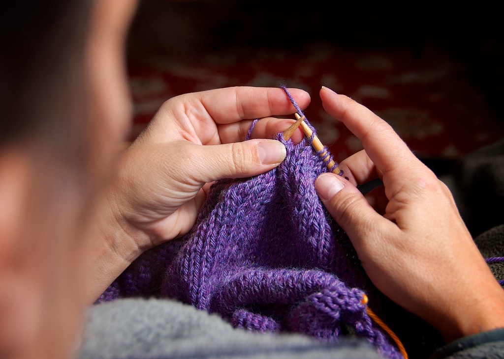 4. Taking Your Knitting to the Next Level: Exploring Creative Techniques⁣ and Design