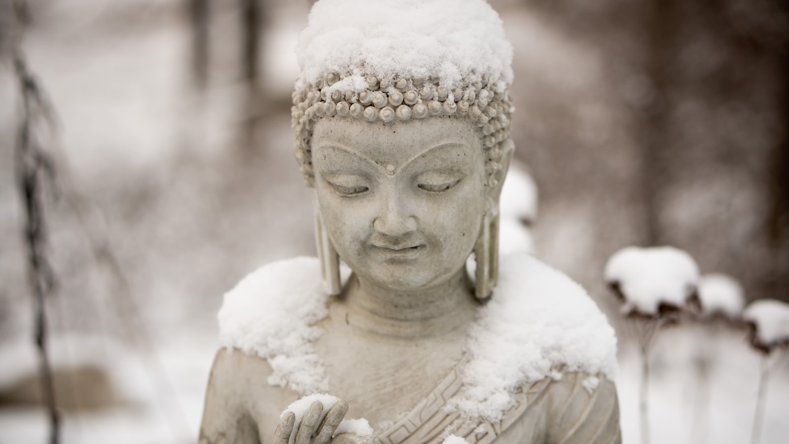 Heading⁤ 1: The ‌Power of Mindfulness: Unlocking Inner ‍Peace and Tranquility